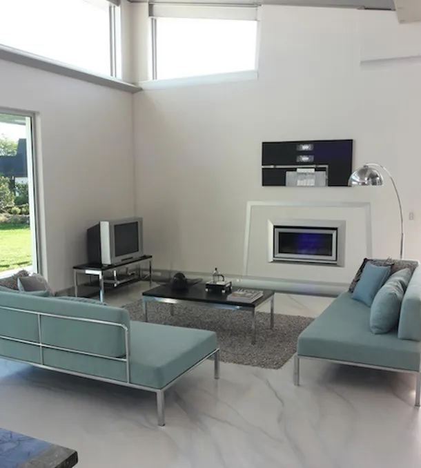 River Road Residence, Hamilton — image 3 of 6